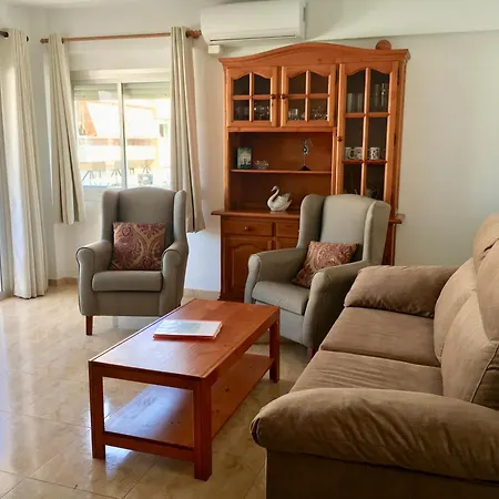 Apartamento Con Piscina En El Centro Nerja